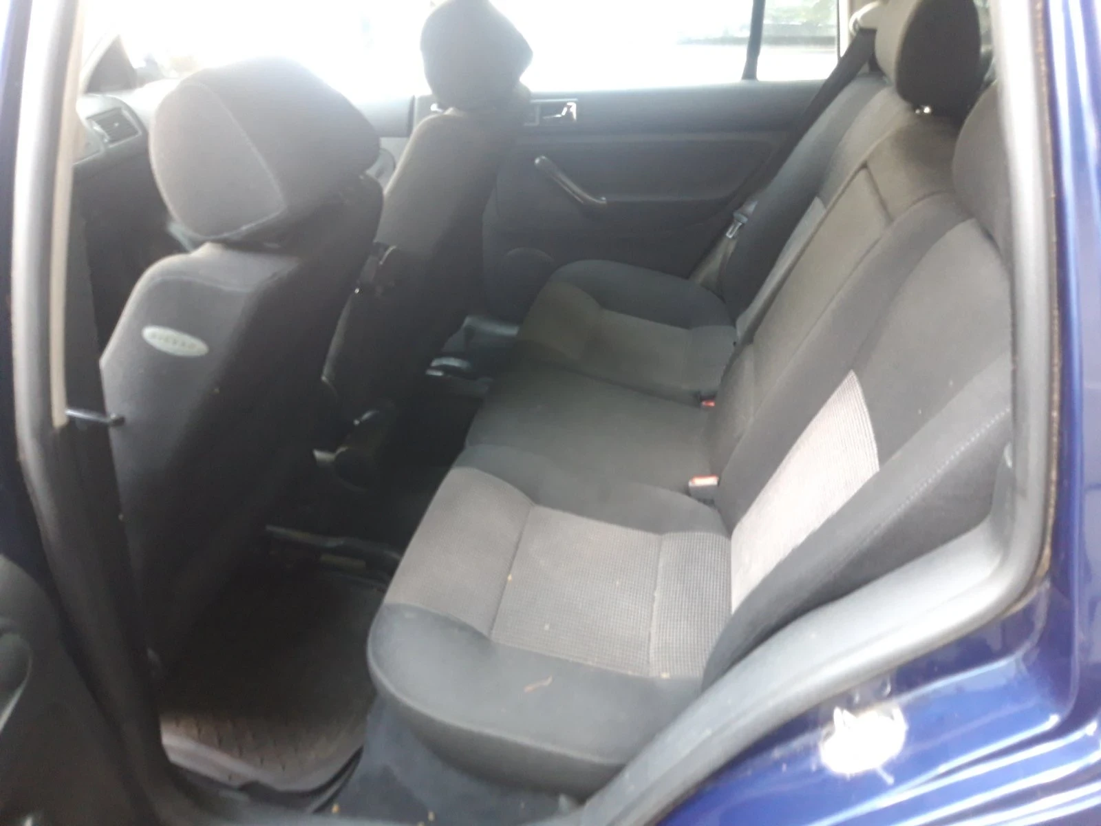 VW Golf Комби - изображение 9