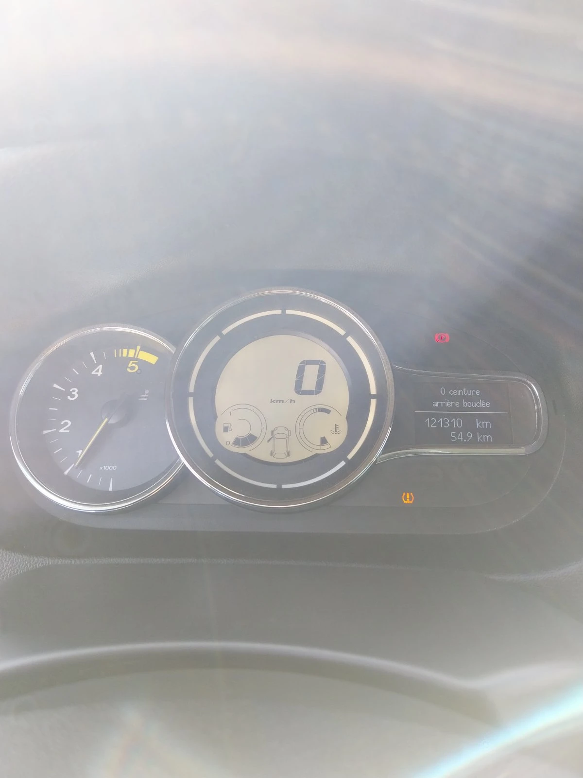 Renault Megane 1.5dci - изображение 9