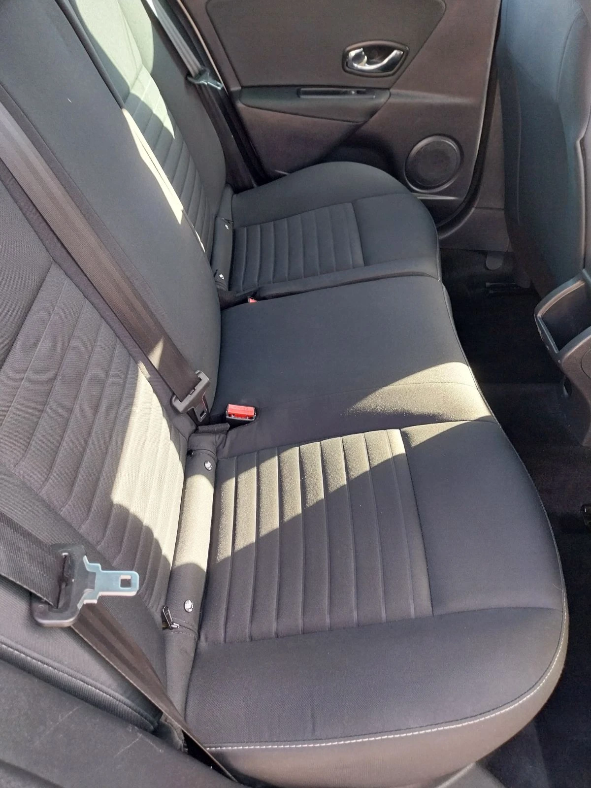 Renault Megane 1.5dci - изображение 10