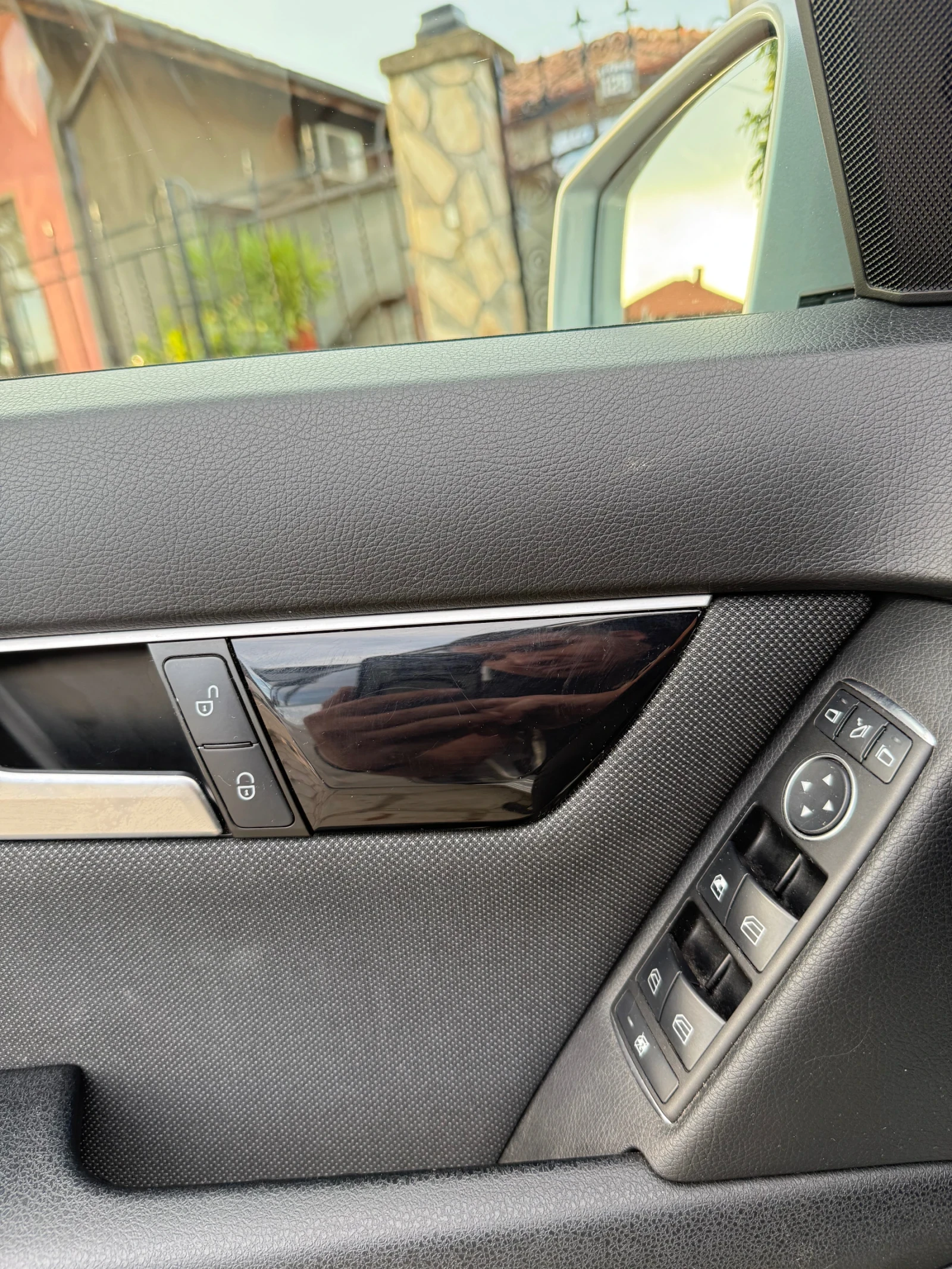 Mercedes-Benz C 250 | Mobile.bg — изображение 11