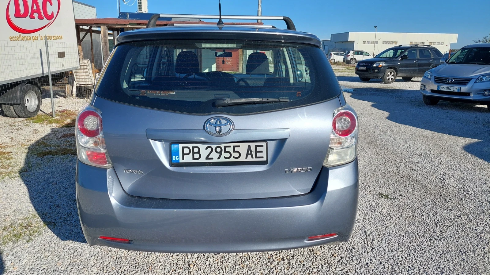 Toyota Verso 1.8 ГАЗ - изображение 5