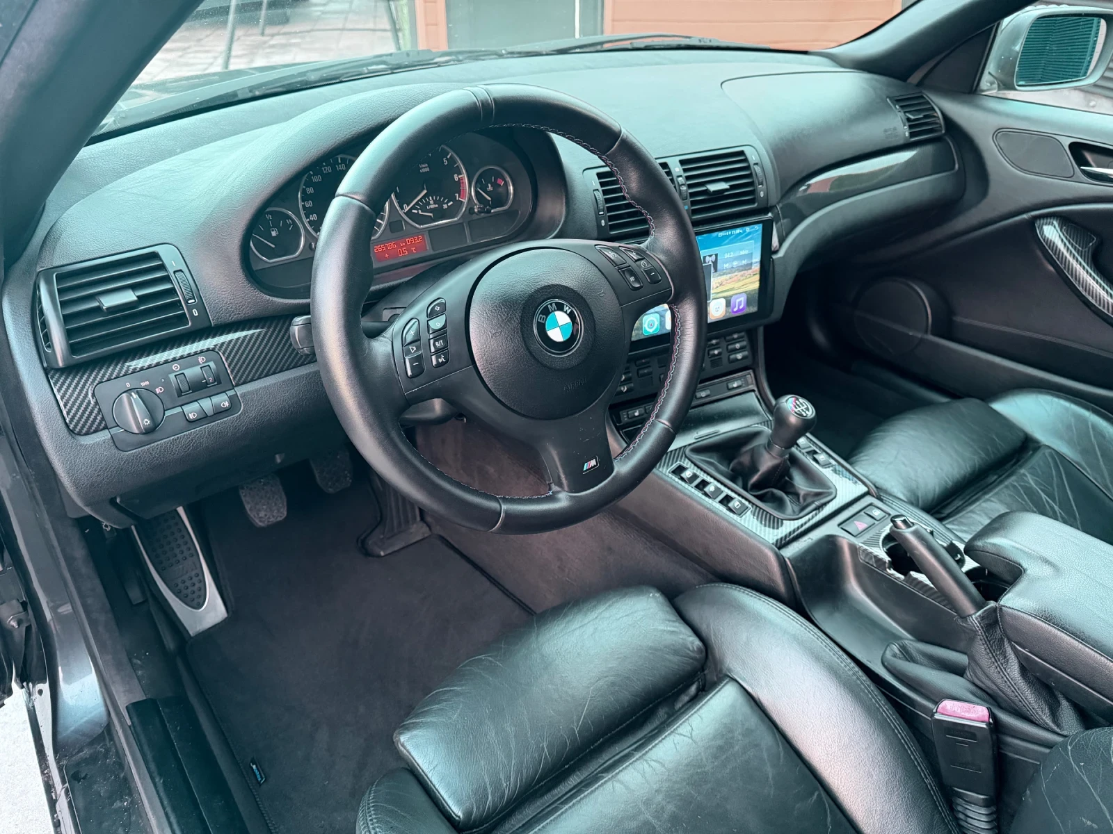 BMW 320 Ci/М-пакет/Navi/Подгрев - изображение 10