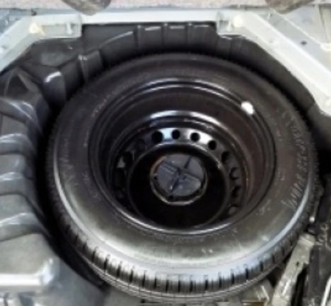 Renault Megane, снимка 6 - Автомобили и джипове - 54138375