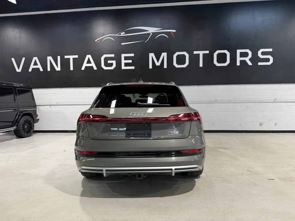 Audi E-Tron  Progressiv* quattro* ����������* (���� �� ��) | Mobile.bg � ����������� 5