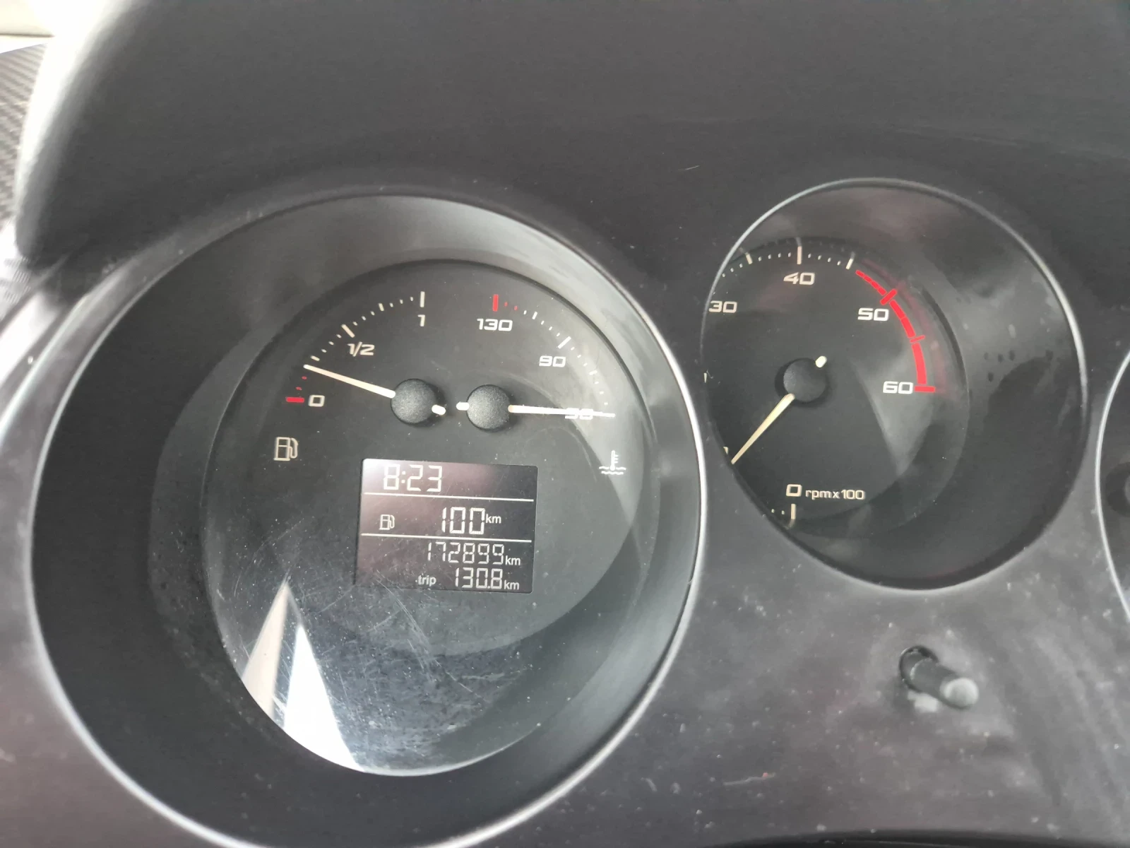 Seat Altea ФЕЙСЛИФТ 1.9TDI , снимка 13 - Автомобили и джипове - 54371504