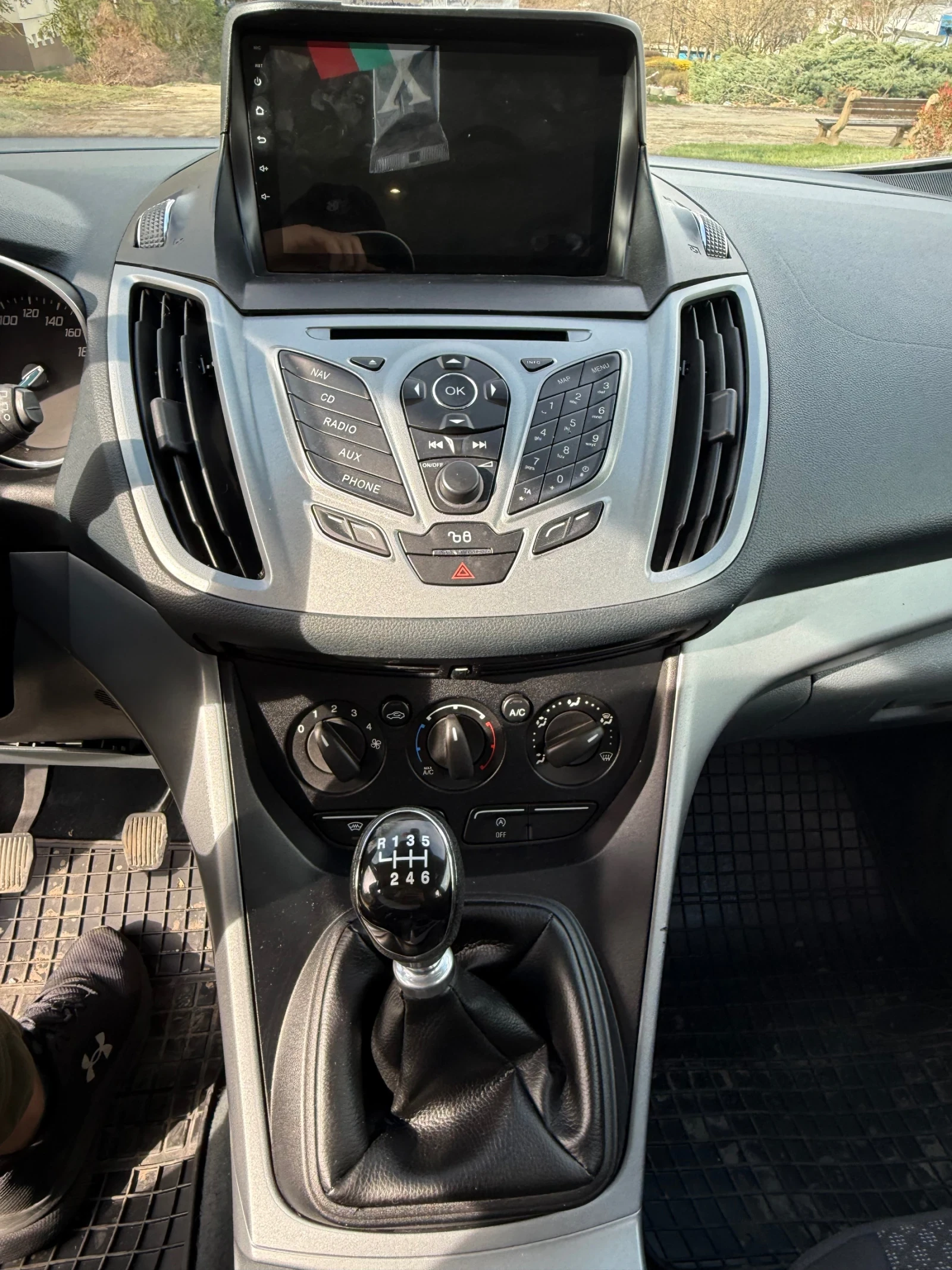 Ford C-max, снимка 10 - Автомобили и джипове - 54622455