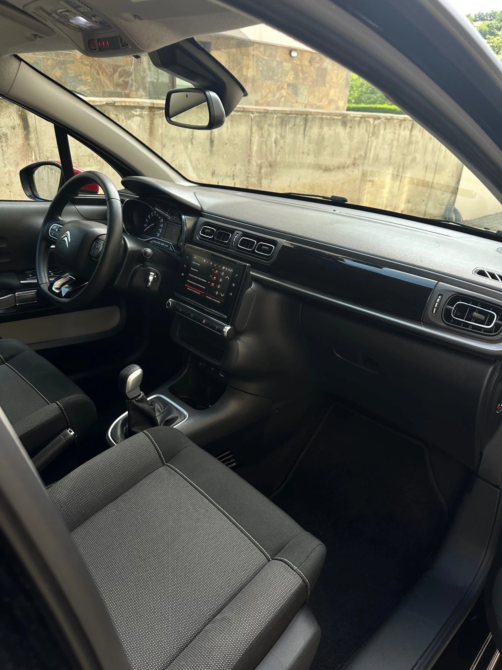Citroen C3 1.6 HDI/75ps EURO-6 /Full/ CarPlay Парктроник , снимка 8 - Автомобили и джипове - 54766363
