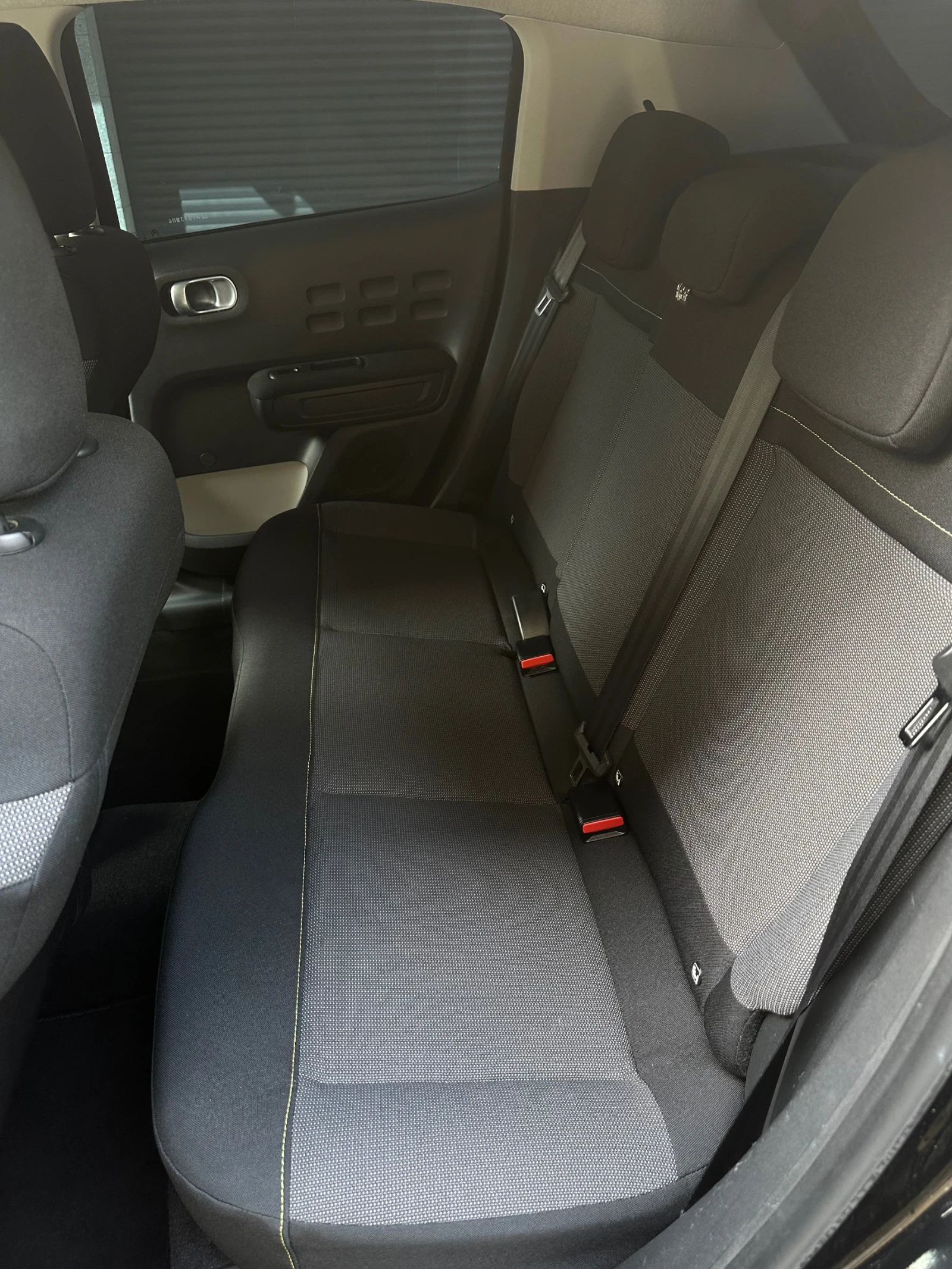 Citroen C3 1.6 HDI/75ps EURO-6 /Full/ CarPlay Парктроник , снимка 10 - Автомобили и джипове - 54766363