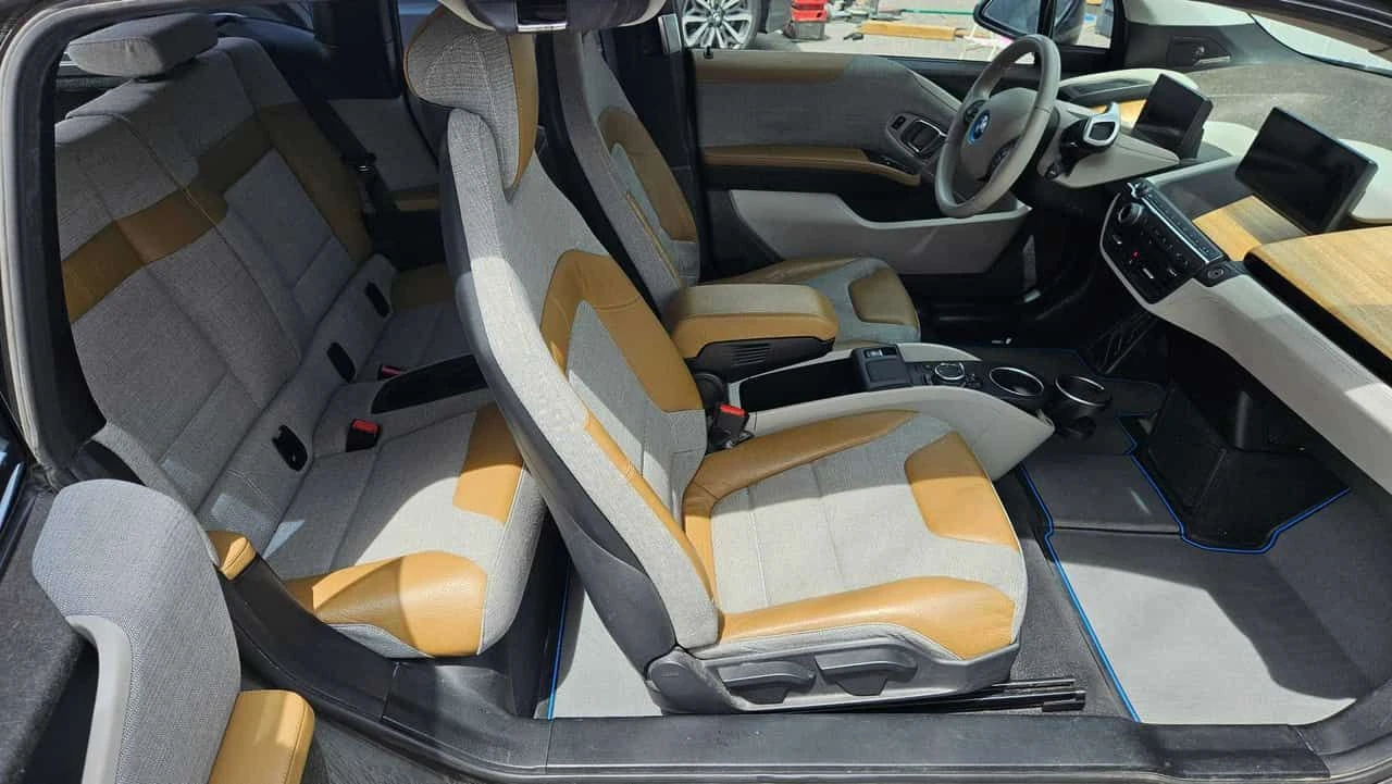 BMW i3  w/Range Extender * CARFAX * ОТ ПРЕДСТАВИТЕЛСТВО, снимка 9 - Автомобили и джипове - 55064895