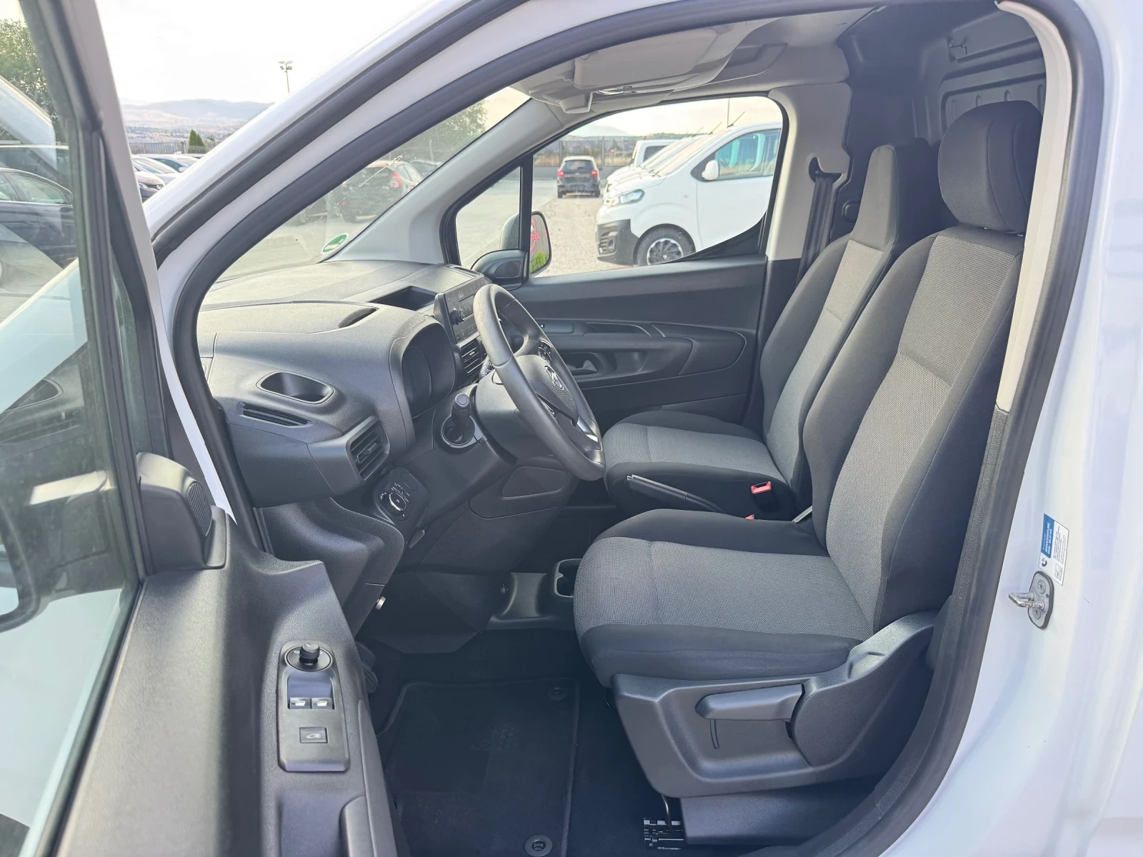 Opel Combo FRIGO MAXI 2023, снимка 10 - Автомобили и джипове - 55221338