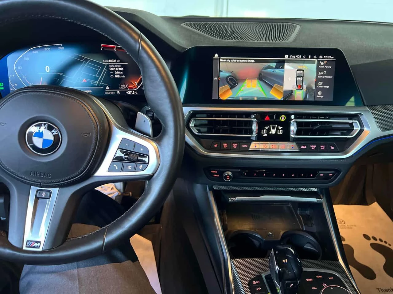 BMW 330 i xDrive/ПОДГРЕВИ/ШИБИДАХ/360/HUD, снимка 9 - Автомобили и джипове - 55287215