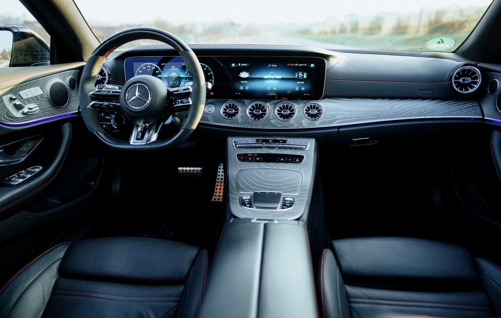 Mercedes-Benz E 53 AMG 4Matic+ , снимка 6 - Автомобили и джипове - 55829532