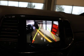 Jeep Grand cherokee Limited X 4x4 - PANO| NAVI| CAMERA| BLINDSPOT, снимка 16
