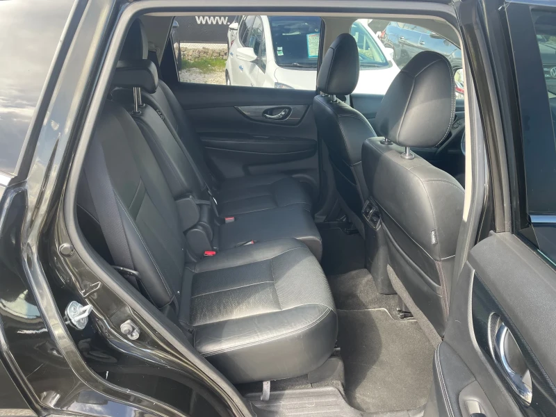 Nissan X-trail 6+ 1 Full Options , снимка 13 - Автомобили и джипове - 49792960