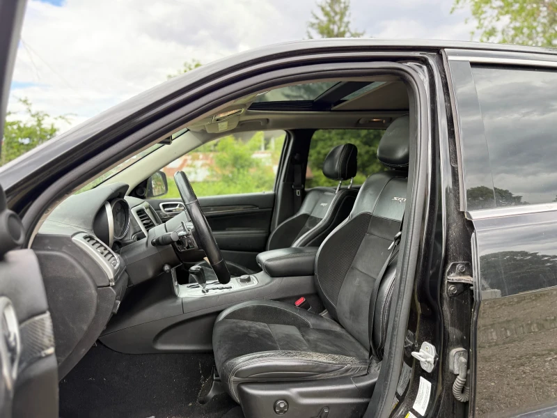 Jeep Grand cherokee 6.4 SRT, снимка 8 - Автомобили и джипове - 50433500