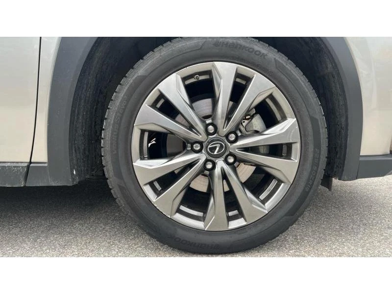 Lexus UX F SPORT - изображение 9