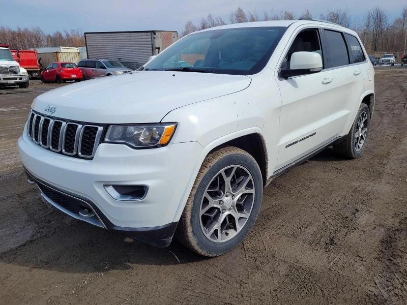 Jeep Cherokee, снимка 2 - Автомобили и джипове - 54772521
