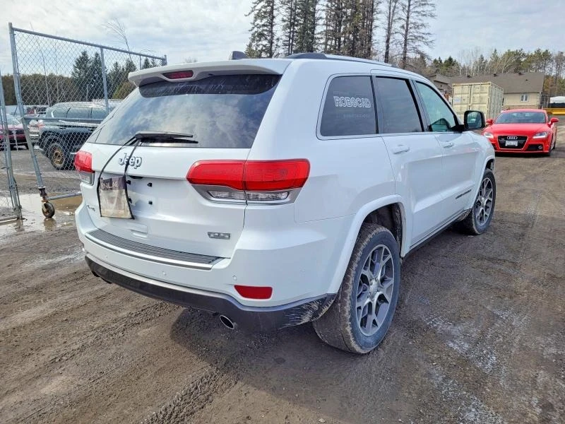 Jeep Cherokee, снимка 4 - Автомобили и джипове - 54772521