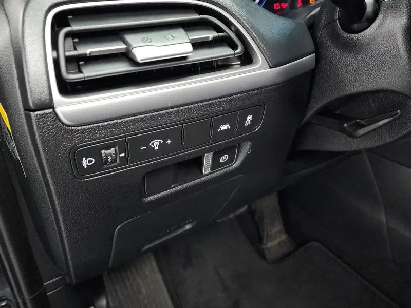 Hyundai Palisade Gasoline 3.8 2Wd Exclusive, снимка 16 - Автомобили и джипове - 56308212