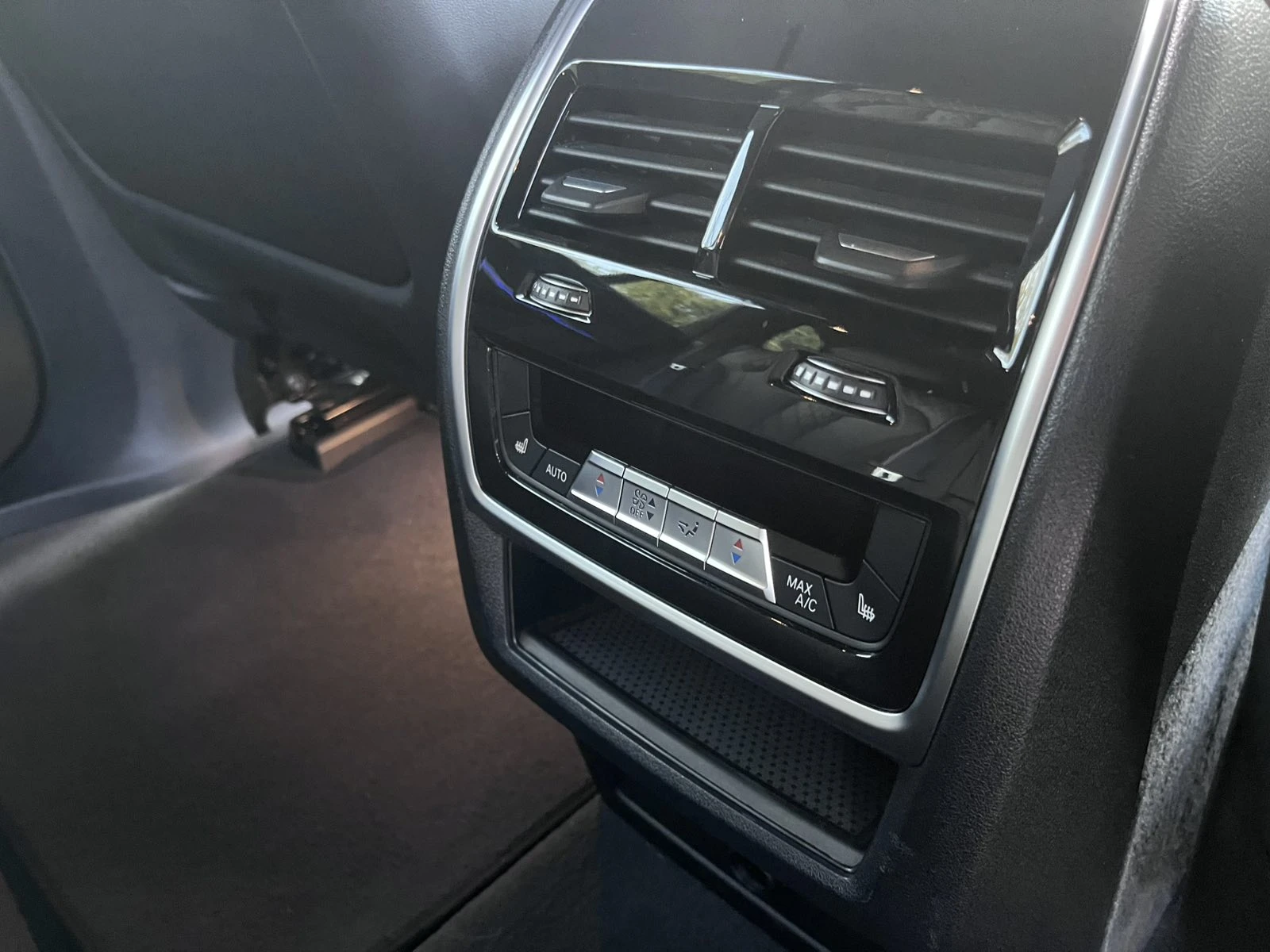 BMW X5 4.0 d M Package Carbon | Mobile.bg   16