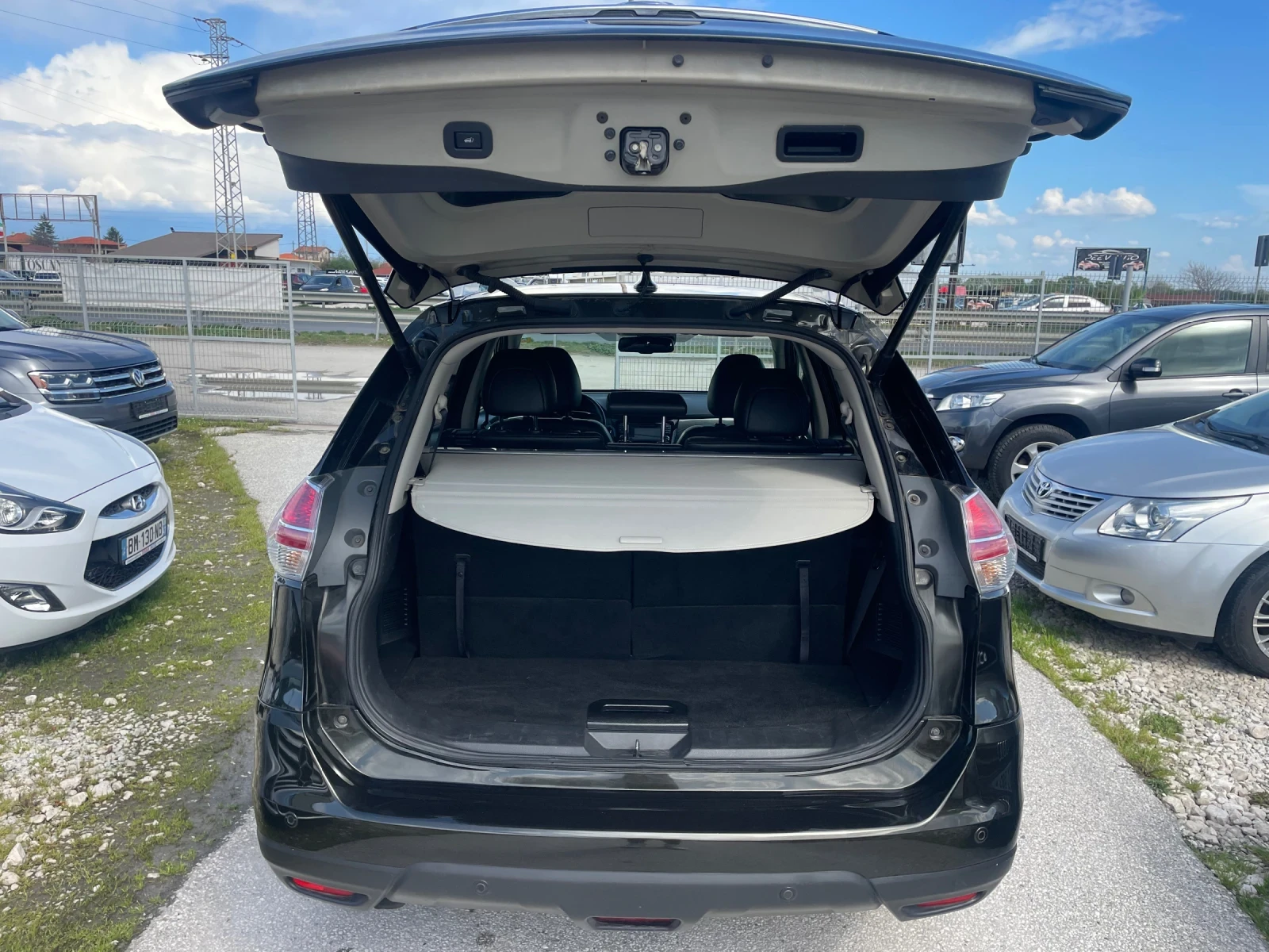 Nissan X-trail 6+ 1 Full Options  | Mobile.bg   12