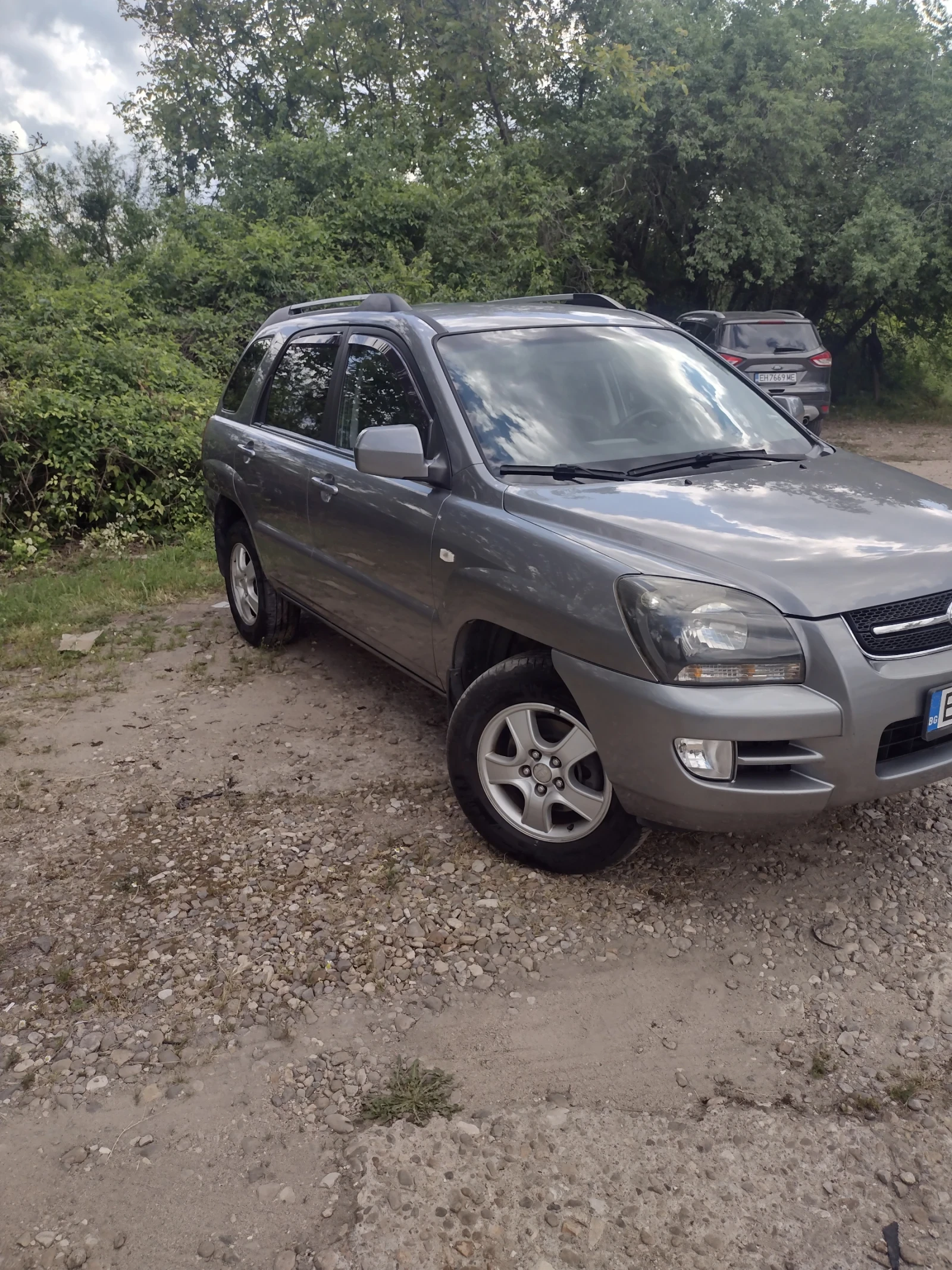 Kia Sportage 2.0 - изображение 2