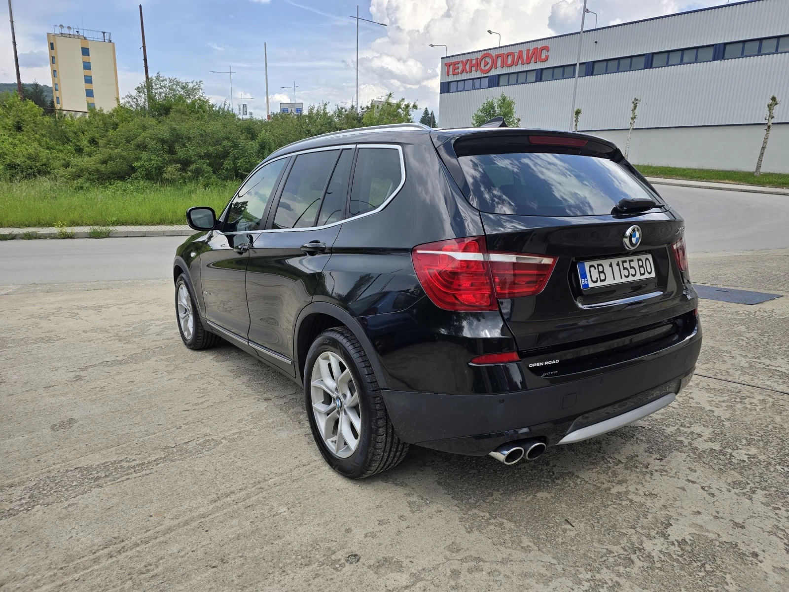 BMW X3 3.5I - изображение 7