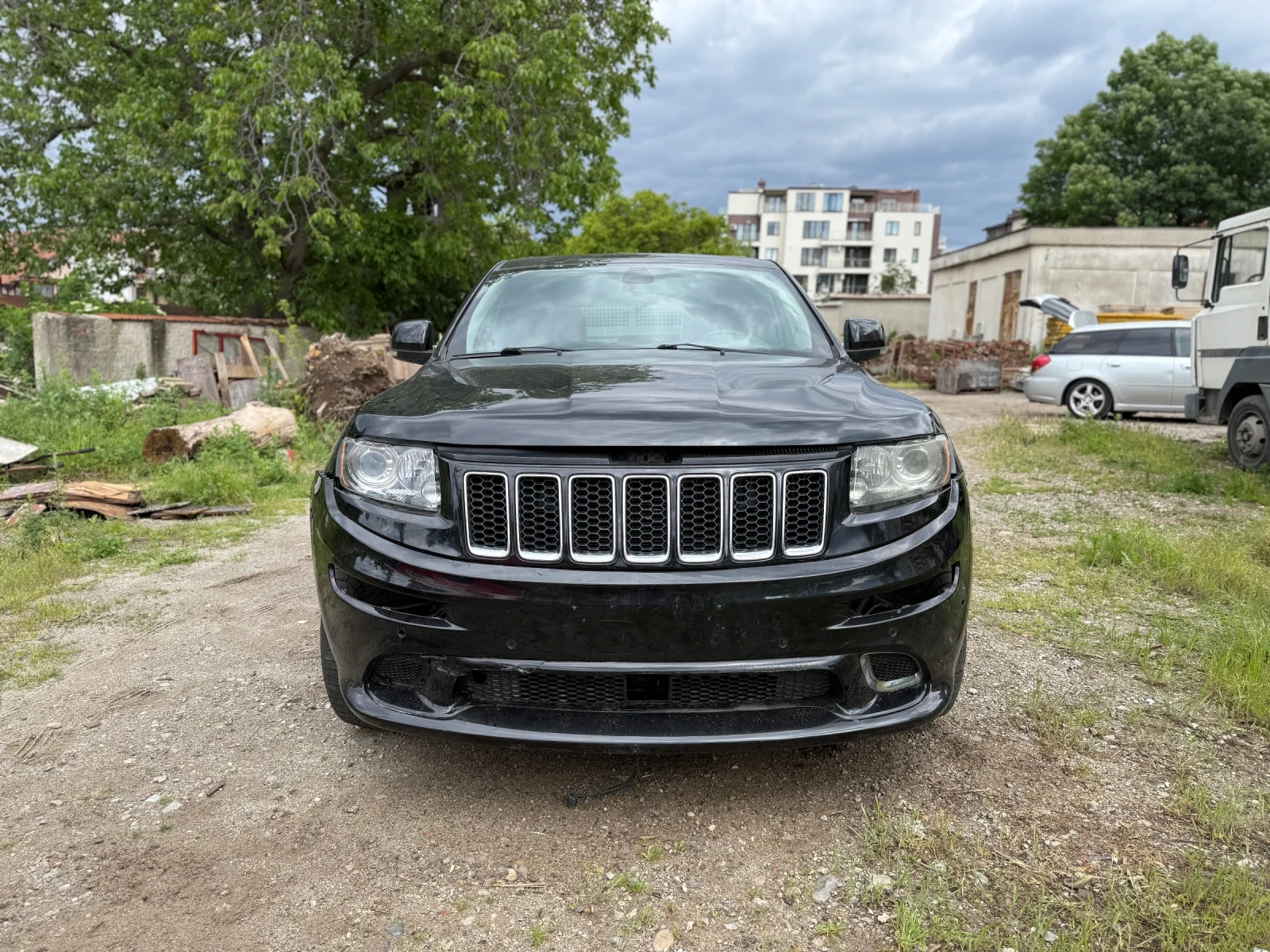 Jeep Grand cherokee 6.4 SRT - изображение 2