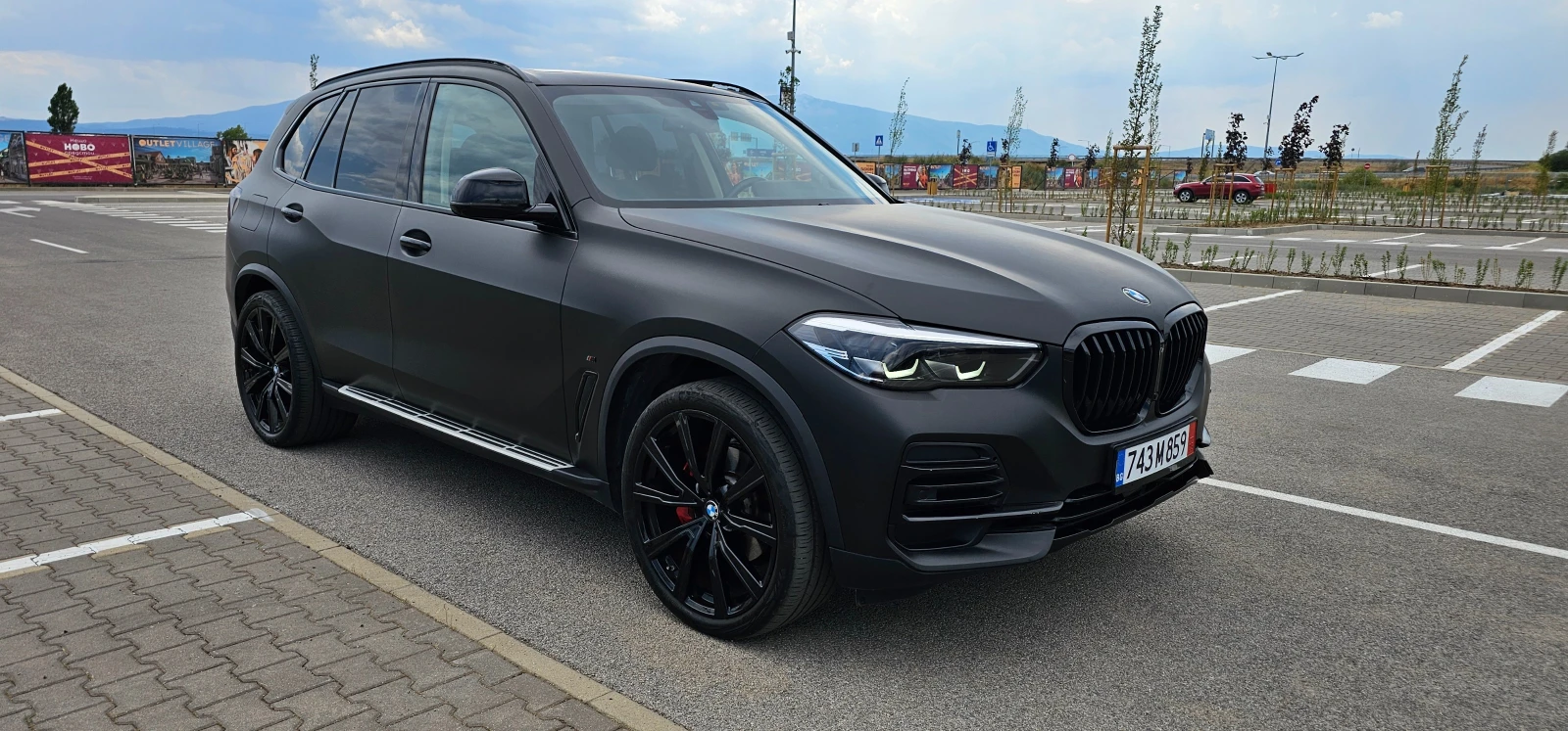 BMW X5 2023г 28000км 4.0iM - изображение 4
