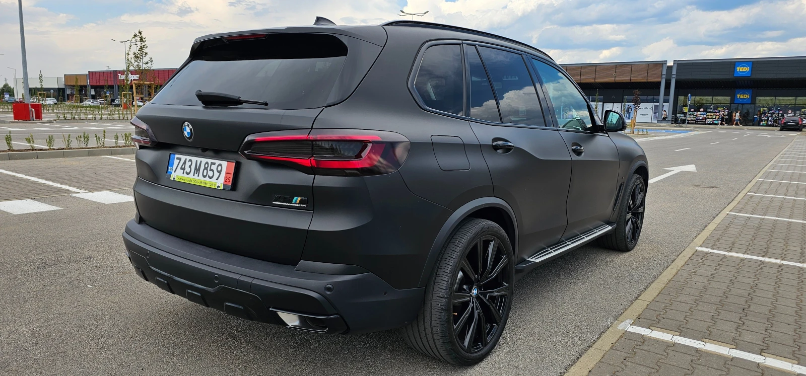 BMW X5 2023г 28000км 4.0iM - изображение 7
