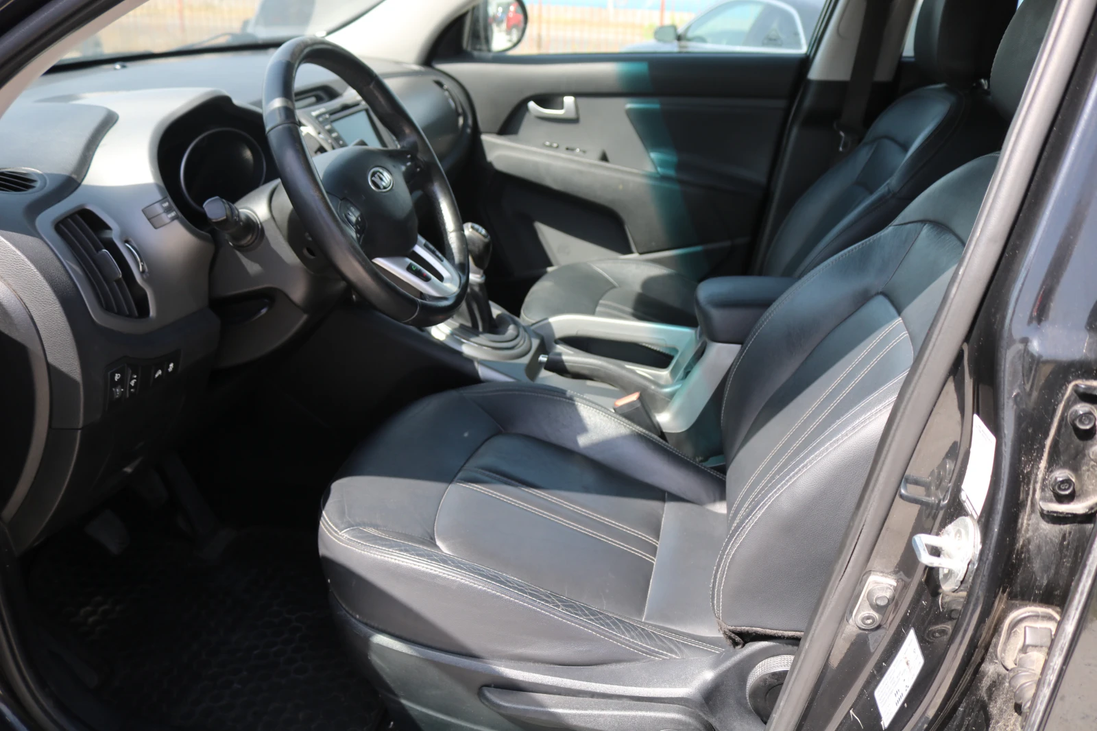 Kia Sportage 1.6 GDI - изображение 8