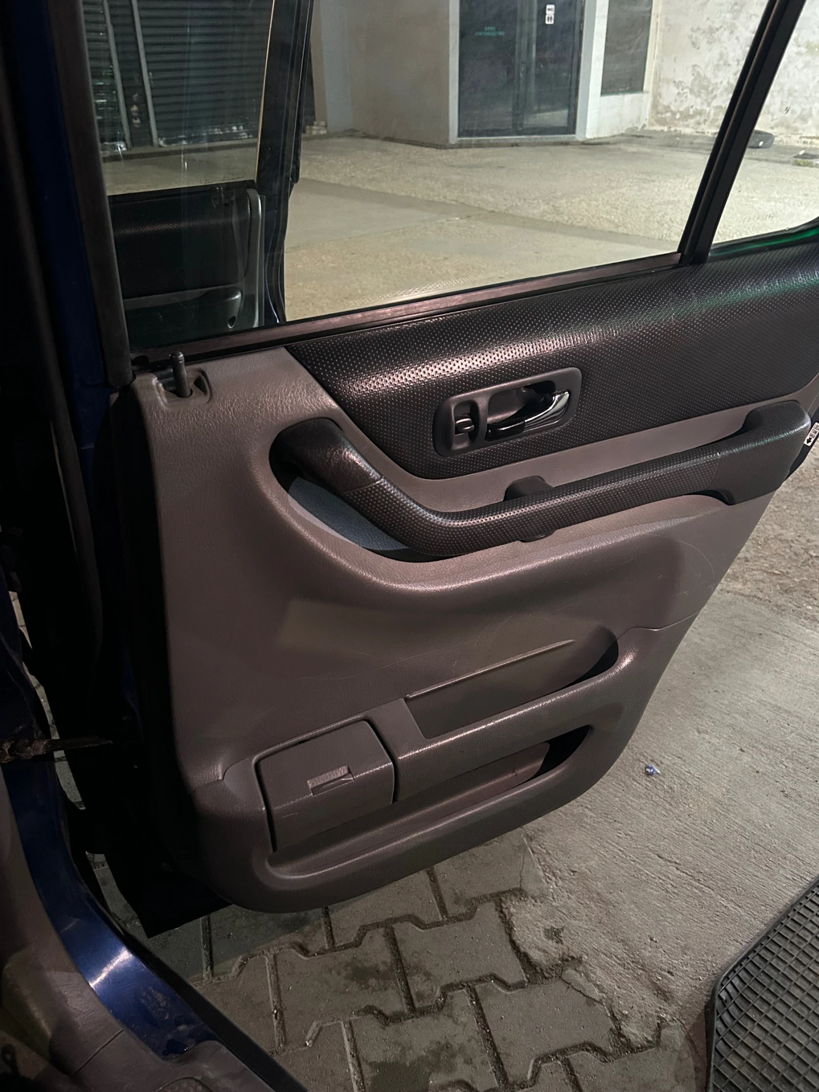 Honda Cr-v, снимка 2 - Автомобили и джипове - 54228852