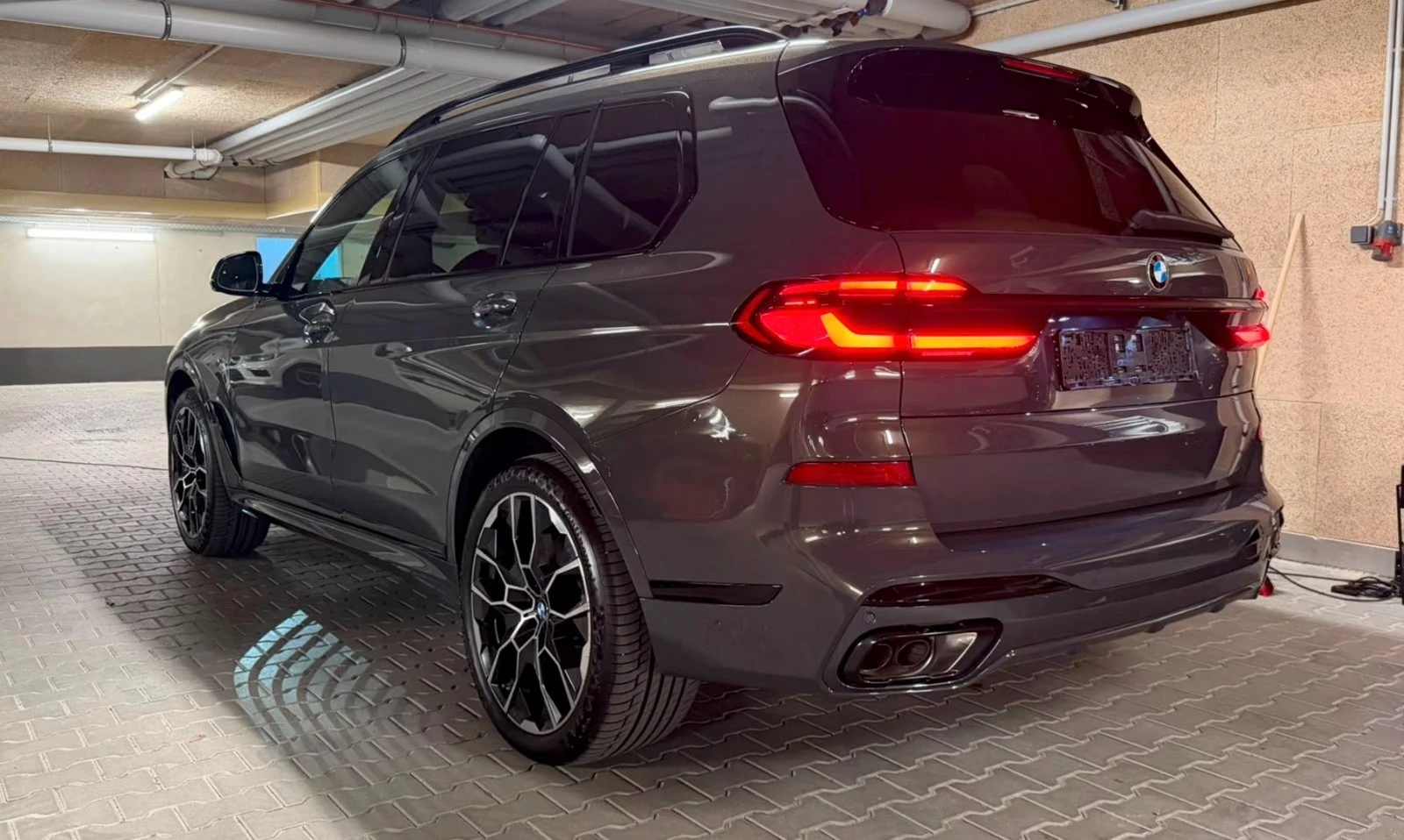 BMW X7 40i* xDrive* M Sport Pro* Carbon* 7 Seat, снимка 6 - Автомобили и джипове - 55920466