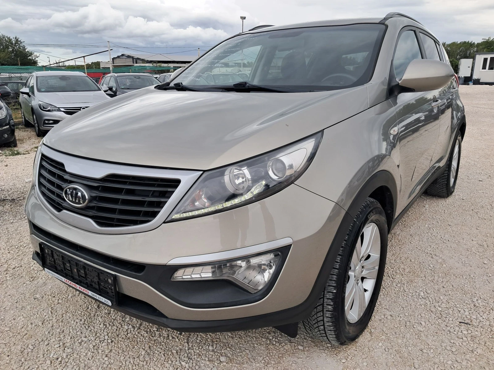 Kia Sportage 1.6i ИТАЛИЯ НАВИГАЦИЯ КАМЕРА ПАРКТРОНИК