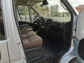Peugeot Boxer 3, 0 Ивеко мотор , снимка 11