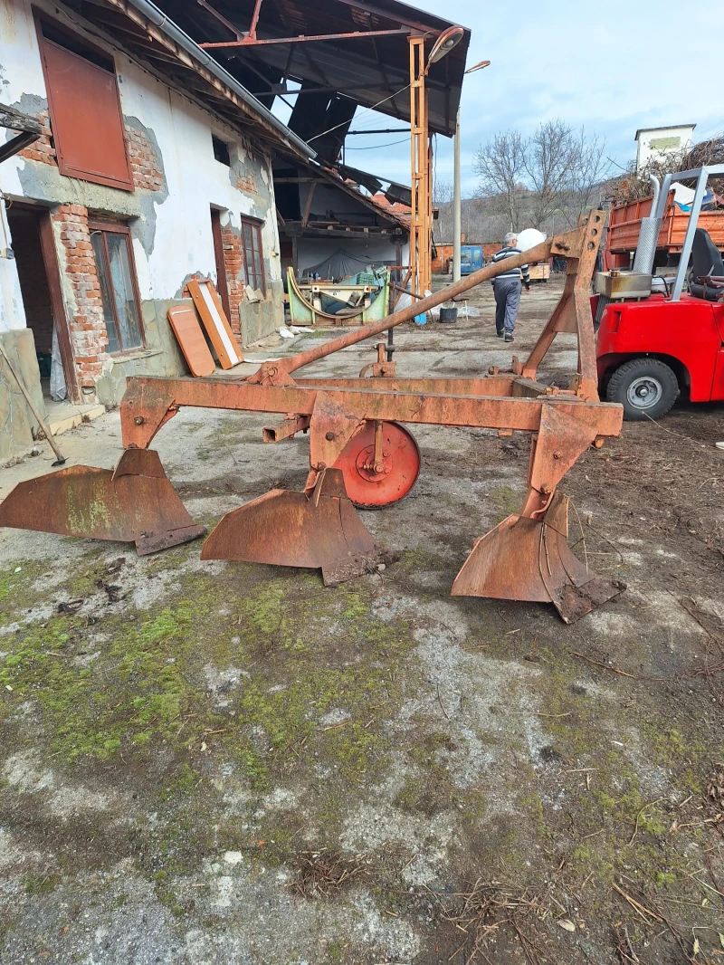 Плуг Друга марка