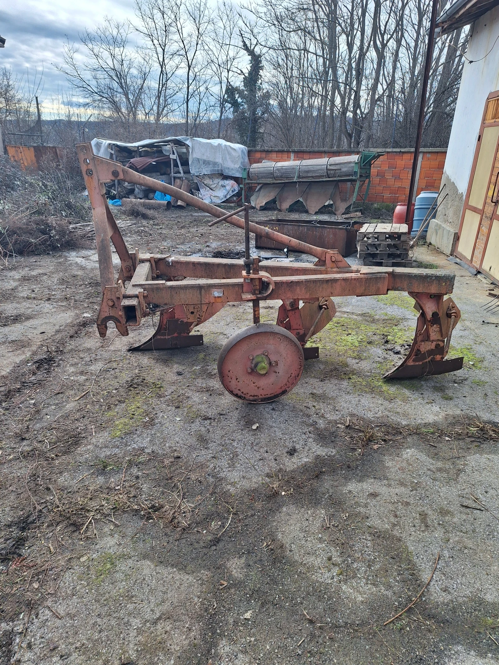 Плуг Друга марка  - изображение 3