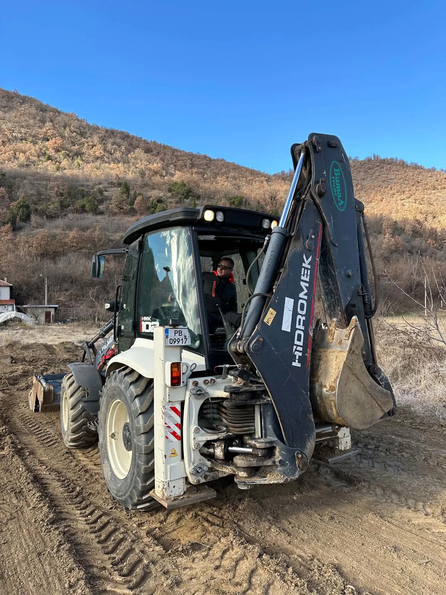 Багер Hidromek 108, снимка 7 - Индустриална техника - 55091009