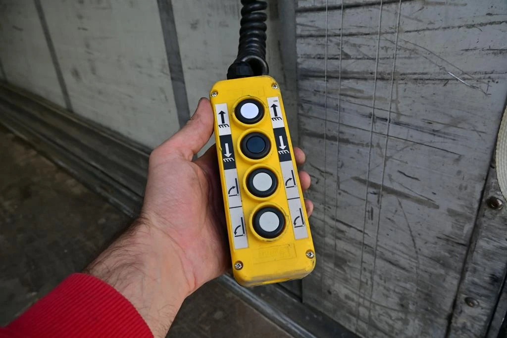 Полуремарке Други 3/E Тристрана щора, снимка 9 - Ремаркета - 53901331