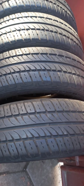 Гуми Летни 185/60R15, снимка 12 - Гуми и джанти - 46950444