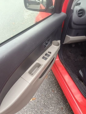 Daihatsu Sirion 1.3 , 4х4, снимка 10