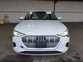 Audi E-Tron Prestige Quattro, снимка 12