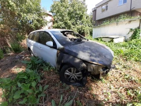Peugeot 308 1.6 blue hdi, снимка 6