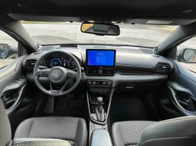 Toyota Yaris Executive Style JBL Head-Up Display, снимка 9