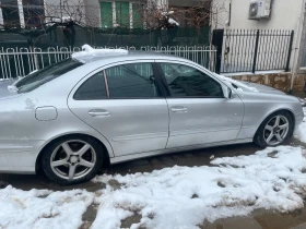 Mercedes-Benz E 220, снимка 2