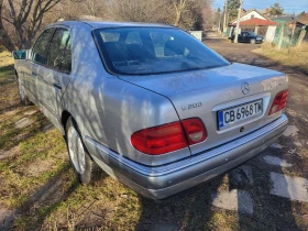 Mercedes-Benz E 200 Колата е в оригинално състояние само за ценители , снимка 4