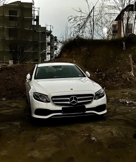 Обява за продажба на Mercedes-Benz E 200 4Matic Germany 70хил.км ~55 999 лв. - изображение 1