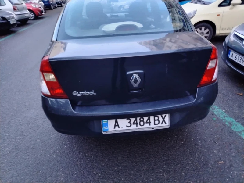 Renault Symbol, снимка 6 - Автомобили и джипове - 48885920