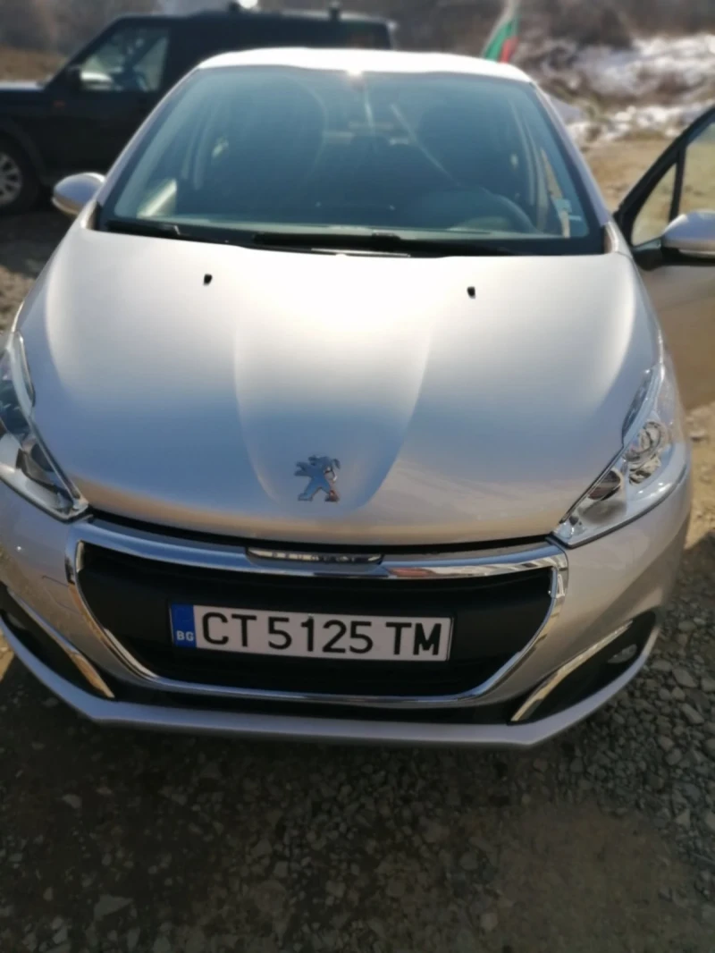 Peugeot 208 1.2, снимка 2 - Автомобили и джипове - 49268702