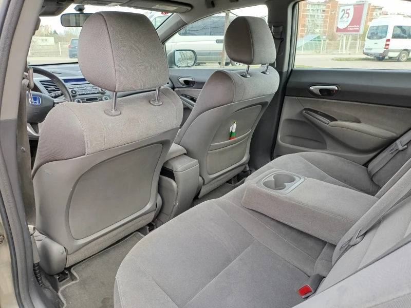 Honda Civic 1.3 IMA Hybrid, снимка 14 - Автомобили и джипове - 52529797